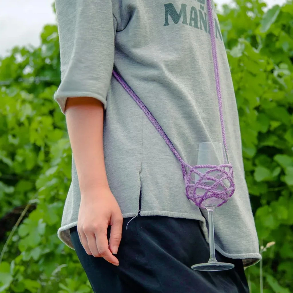 Тримач  з довгим ременьцем