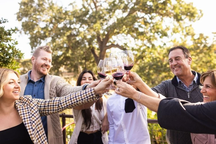 Тримач для бокала на фестивалі